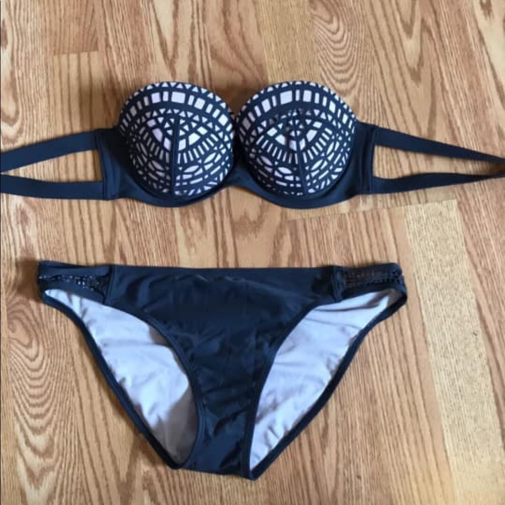 Women’s bikini